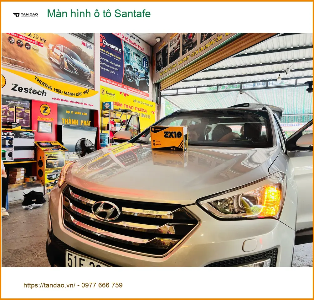 Anh Khải lắp màn hình ô tô Santafe tại Quận 2 để xem bản đồ, giải trí tiện lợi. ảnh thực tế 4