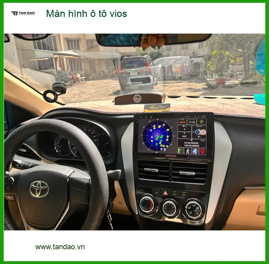 Anh Khải lắp Màn hình ô tô Vios tại Quận 2 vì màn hình zin đã cũ và không còn nhạy ảnh thực tế 2