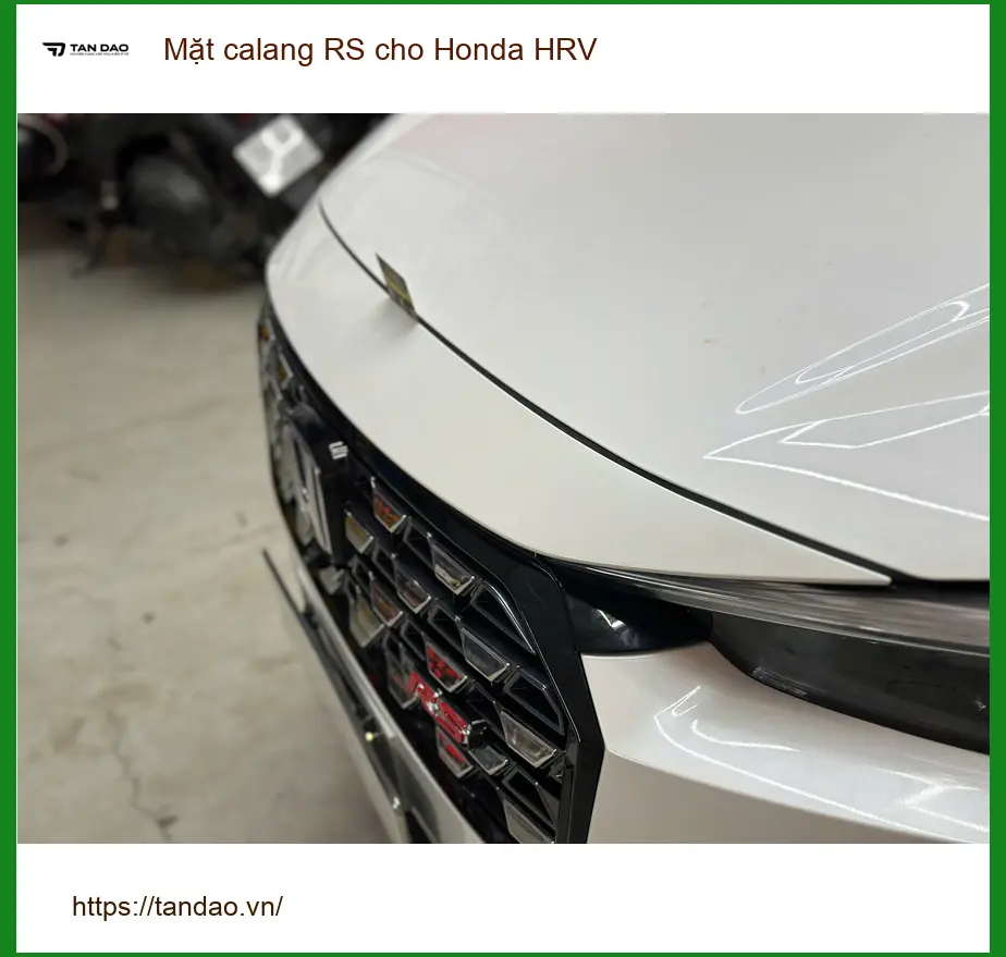 Anh Tùng lắp Mặt calang RS cho Honda HRV tại Hóc Môn để nâng tầm diện mạo xe