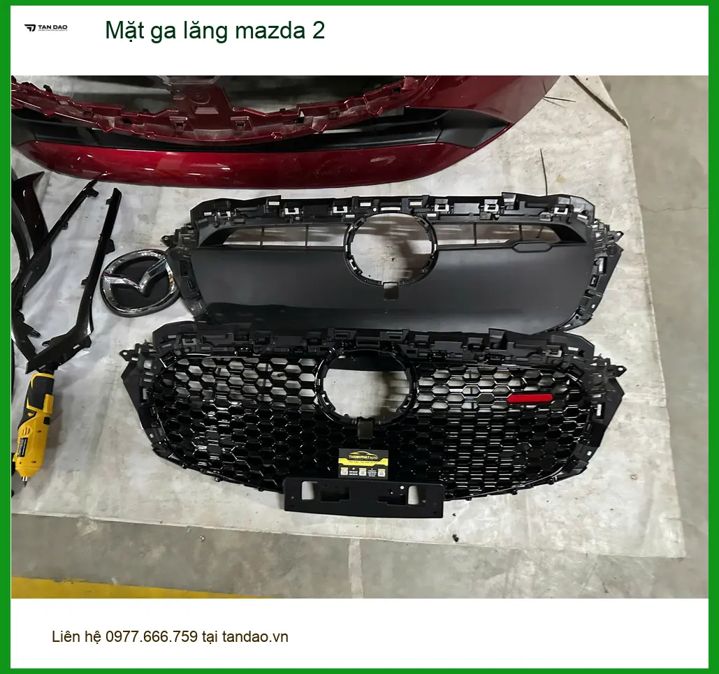 Anh Minh nâng cấp Mặt ga lăng Mazda 2 tại Cần Giờ để xe trông mạnh mẽ hơn