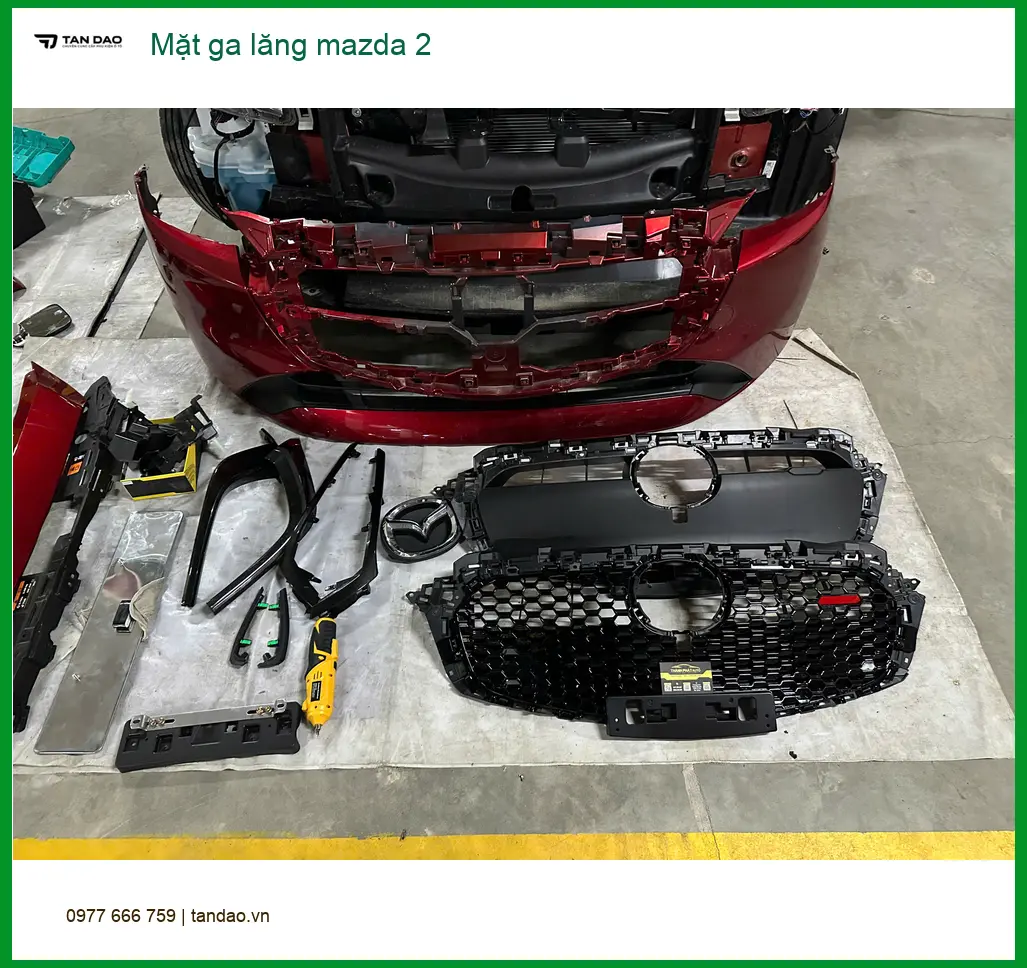 Chị Thùy độ Mặt ga lăng Mazda 2 tại Củ Chi cho xe thêm sang trọng và cuốn hút. ảnh thực tế 2