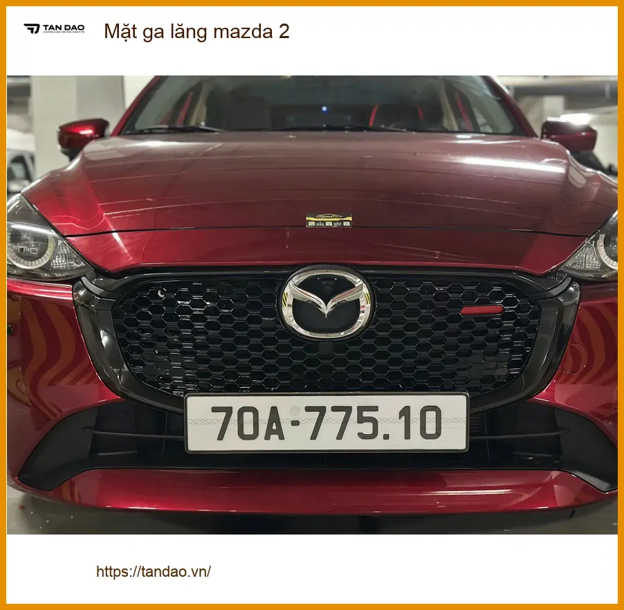 Chị Thùy độ Mặt ga lăng Mazda 2 tại Củ Chi cho xe thêm sang trọng và cuốn hút. ảnh thực tế 3