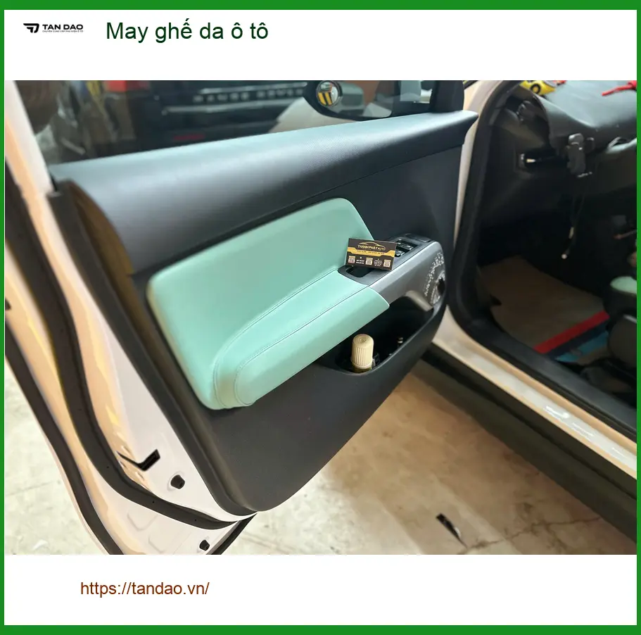 Anh Duy may ghế da ô tô cho Hyundai Accent tại Quận Bình Thạnh để dễ dàng vệ sinh và tăng giá trị xe ảnh thực tế 4