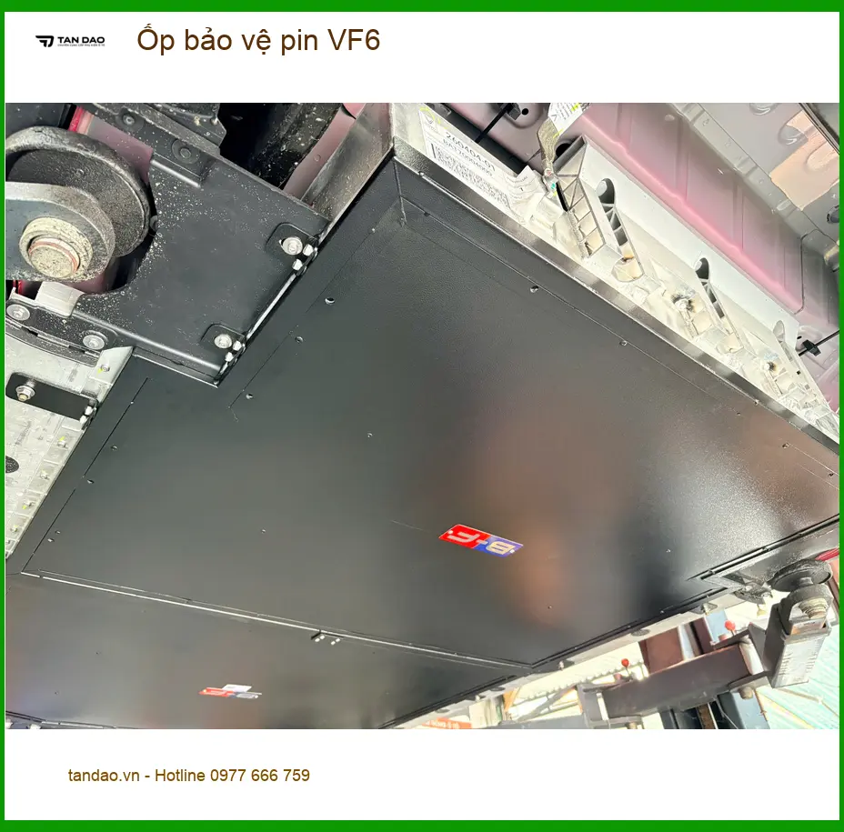 Chị Hằng lắp Ốp bảo vệ pin VF6 tại Nhà Bè tránh hỏng hóc ảnh thực tế 4