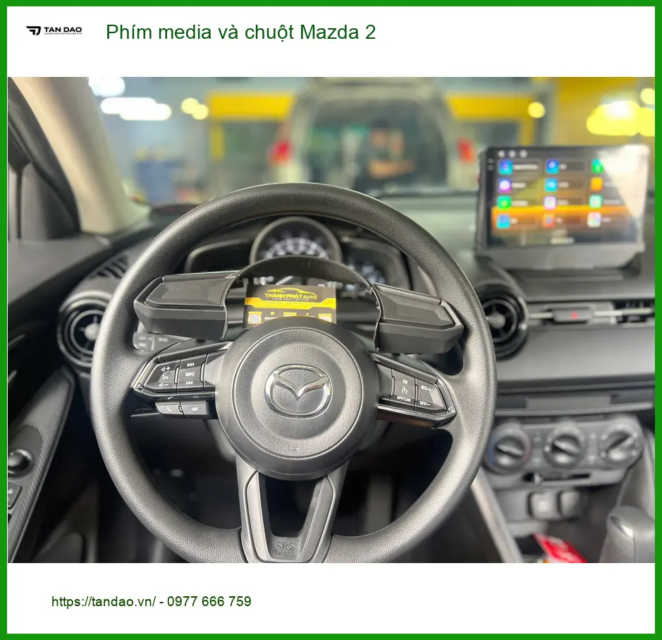 Anh Nhật nâng cấp phím media và chuột Mazda 2 tại Cần Giờ để tăng tiện ích lái xe ảnh thực tế 2