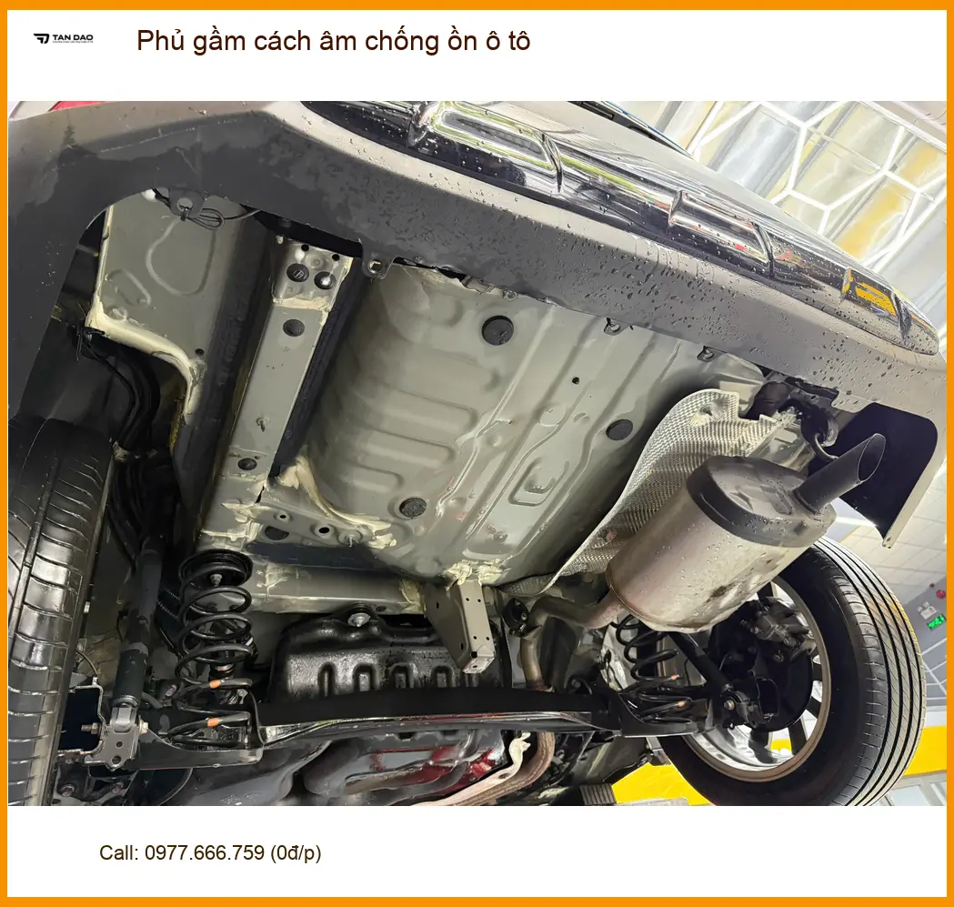 Anh Lâm Honda CRV phủ gầm cách âm chống ồn ô tô tại Quận Tân Phú ảnh thực tế 2