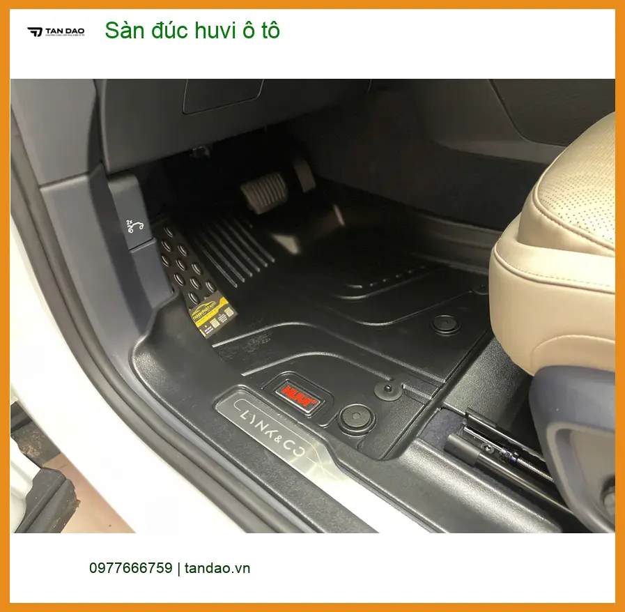 Anh Thành lắp sàn đúc Huvi ô tô Hyundai Accent ở Quận Phú Nhuận