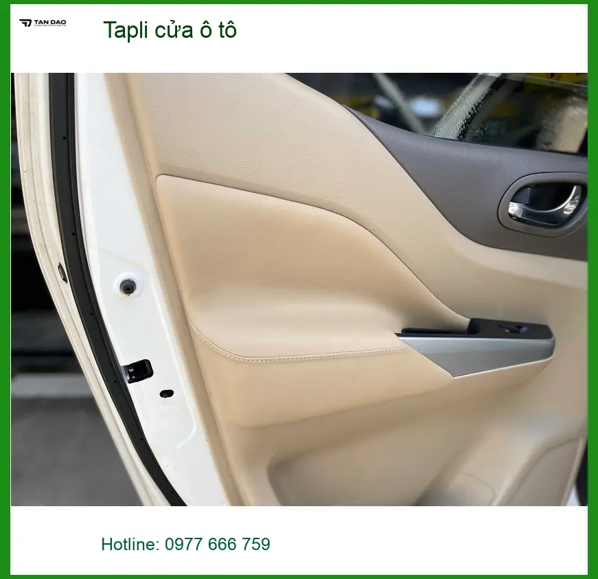 Anh Quốc Bảo lắp Tapli cửa ô tô cho Ford Everest tại Cần Giờ vì tapli cũ đã xuống cấp