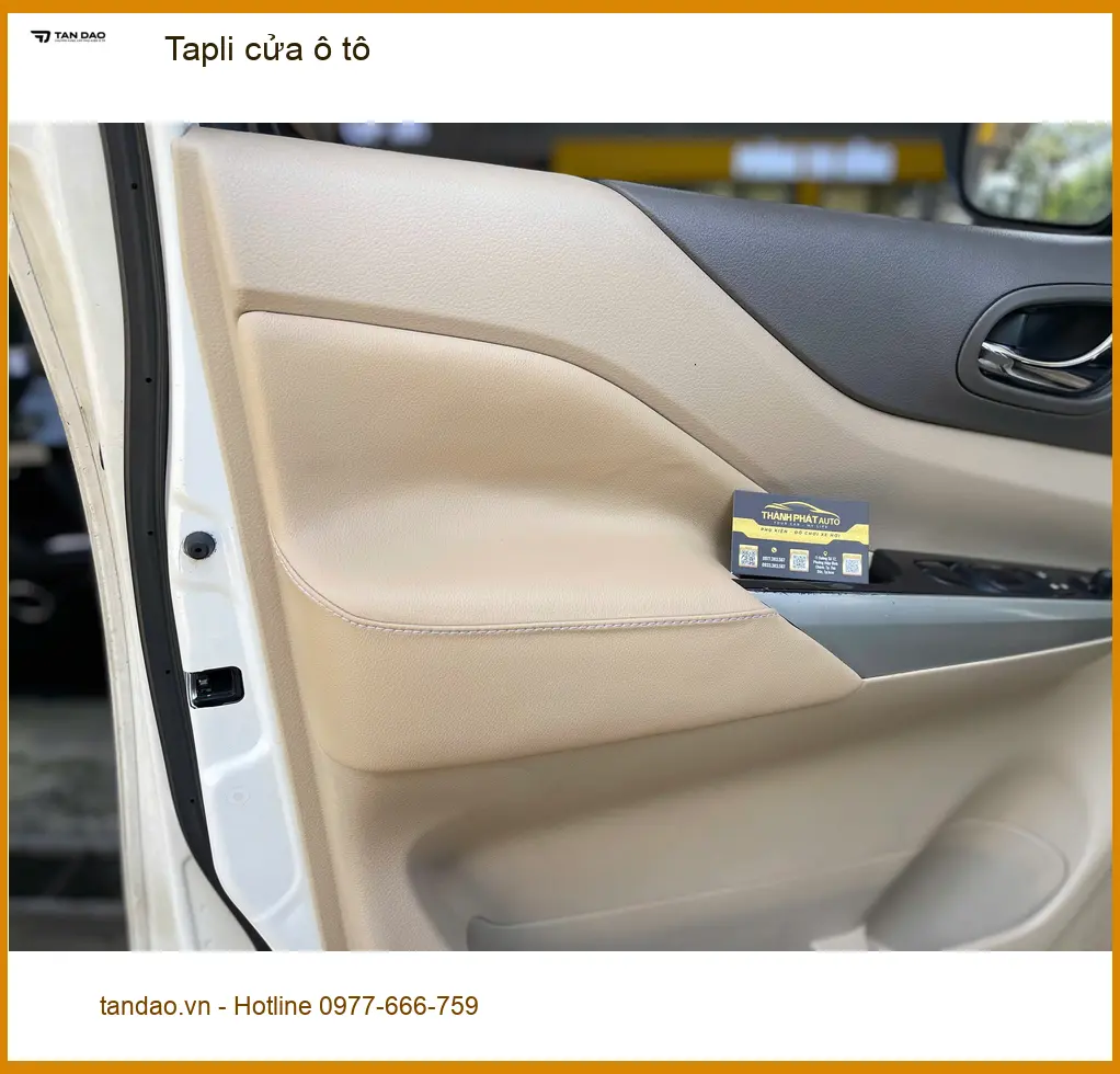 Anh Quốc Bảo lắp Tapli cửa ô tô cho Ford Everest tại Cần Giờ vì tapli cũ đã xuống cấp ảnh thực tế 4