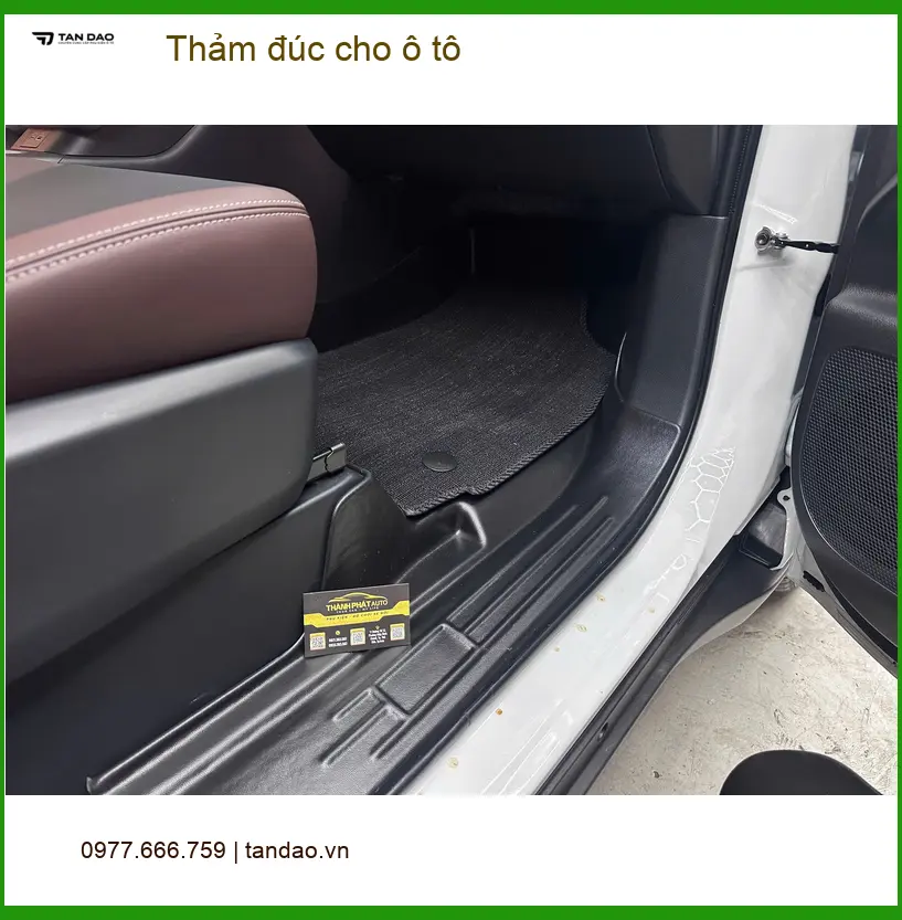 Anh Khải lắp thảm đúc ô tô Hyundai Creta tại Quận 2 để nội thất luôn mới ảnh thực tế 2