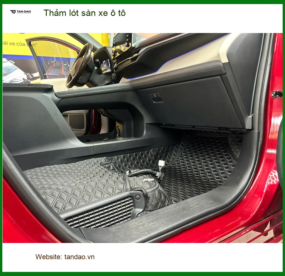 Chị Thu Hằng lắp Thảm lót sàn ô tô Mazda CX-5 Quận Phú Nhuận giá tốt