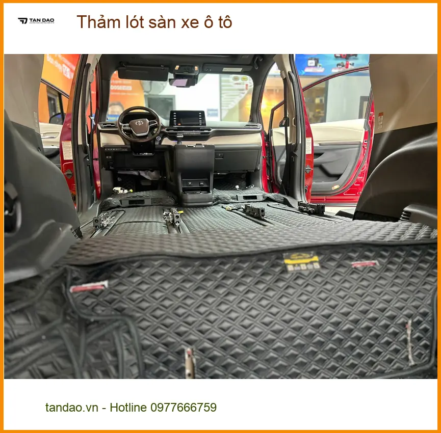 Chị Thu Hằng lắp Thảm lót sàn ô tô Mazda CX-5 Quận Phú Nhuận giá tốt ảnh thực tế 2