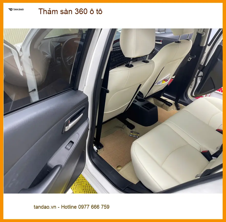 Cô Bích lắp thảm sàn 360 ô tô Toyota Vios tại Quận 12 để dễ vệ sinh ảnh thực tế 5