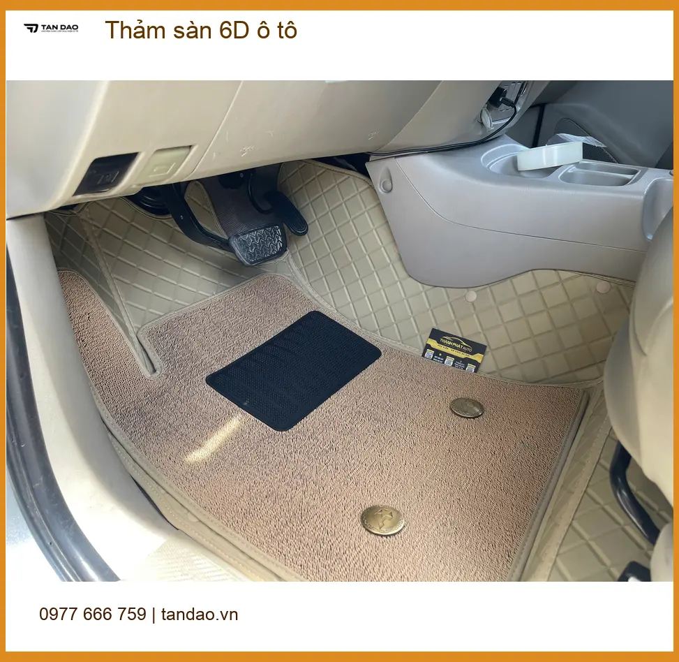 Chú Đạt lắp thảm sàn 6D ô tô Hyundai Accent ở Quận 12 vì thảm cũ khó vệ sinh ảnh thực tế 4