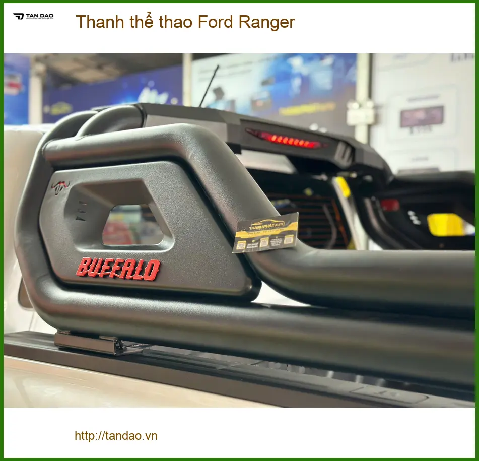 Anh Tú lắp thanh thể thao Ford Ranger tại Gò Vấp để xe trông hầm hố hơn ảnh thực tế 2