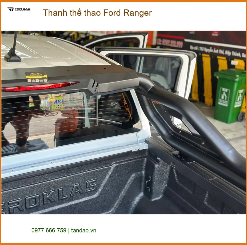 Anh Tiến lắp Thanh thể thao Ford Ranger tại Quận 7 muốn nâng tầm phong cách ảnh thực tế 3