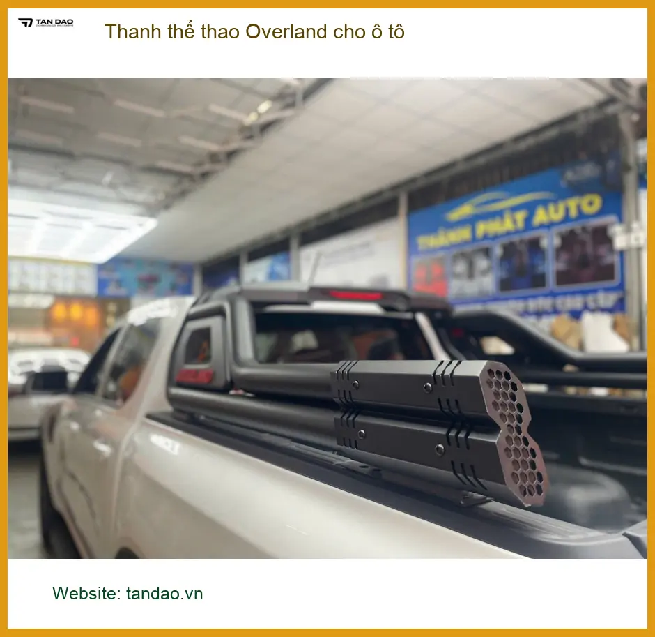 Anh Quang lắp thanh thể thao Overland cho Fortuner ở Quận Phú Nhuận. ảnh thực tế 2
