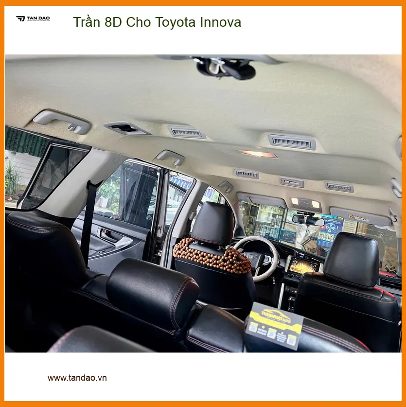 Anh Duy lắp Trần 8D cho Toyota Innova tại Quận 9 để chống nóng và tăng tính thẩm mỹ