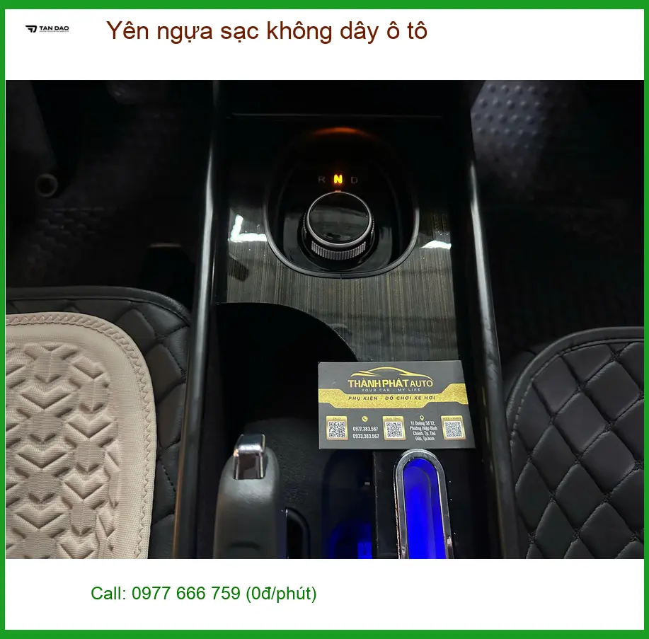 Chị Thư lắp yên ngựa sạc không dây ô tô cho Honda HR-V tại Quận 12 ảnh thực tế 4