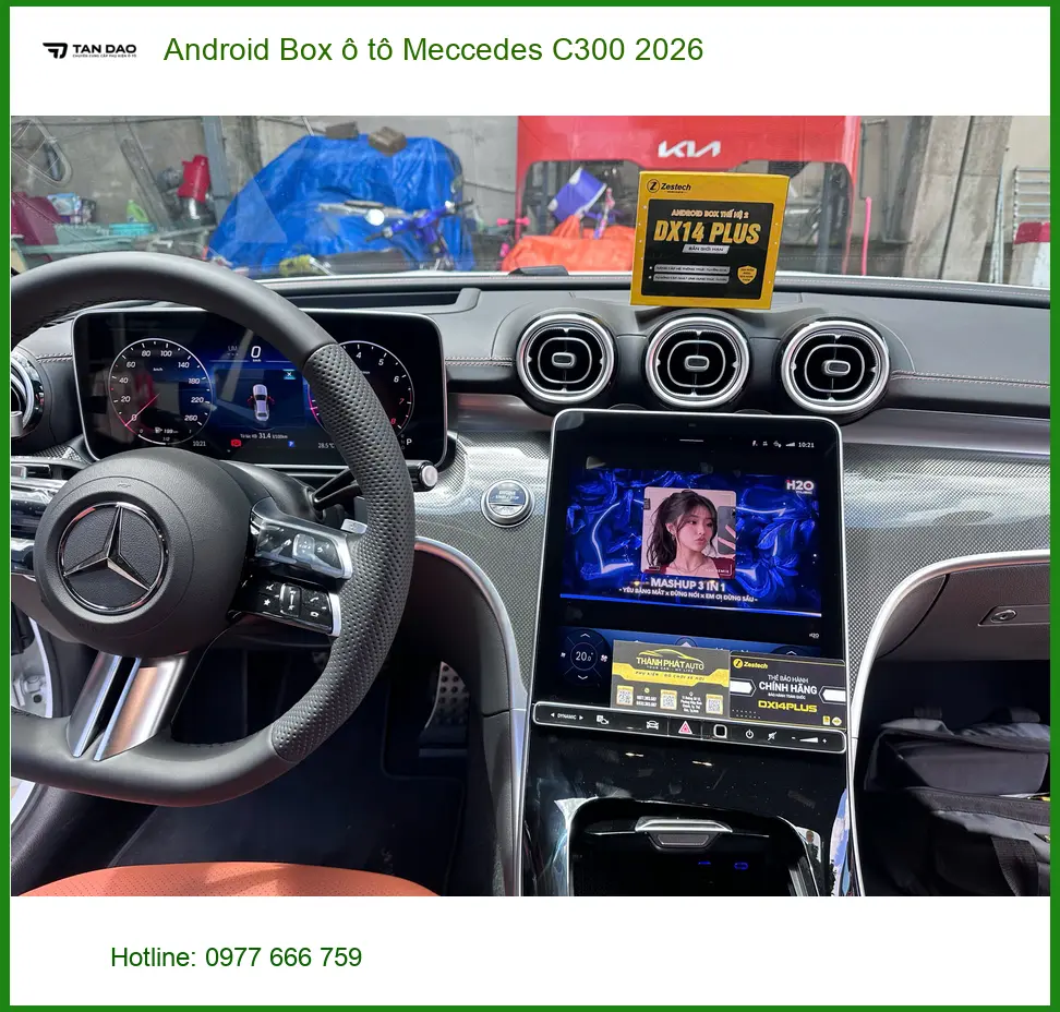 Chị Thảo lắp Android Box Mercedes C300 2026 tại Quận 12, nâng tầm giải trí xe ảnh thực tế 2