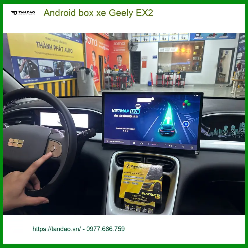 Chị Thảo lắp Android Box cho Geely EX2 tại Quận 7 để giải trí và dẫn đường tiện lợi ảnh thực tế 3