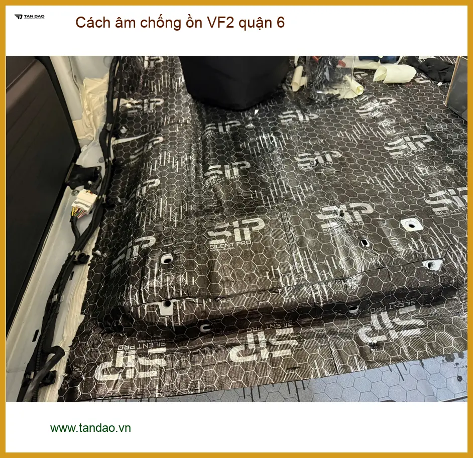 Nơi Gắn Cách Âm Chống Ồn Ô Tô âm chống ồn VF2 quận 6 - Giá Tốt TPHCM ảnh thực tế 3