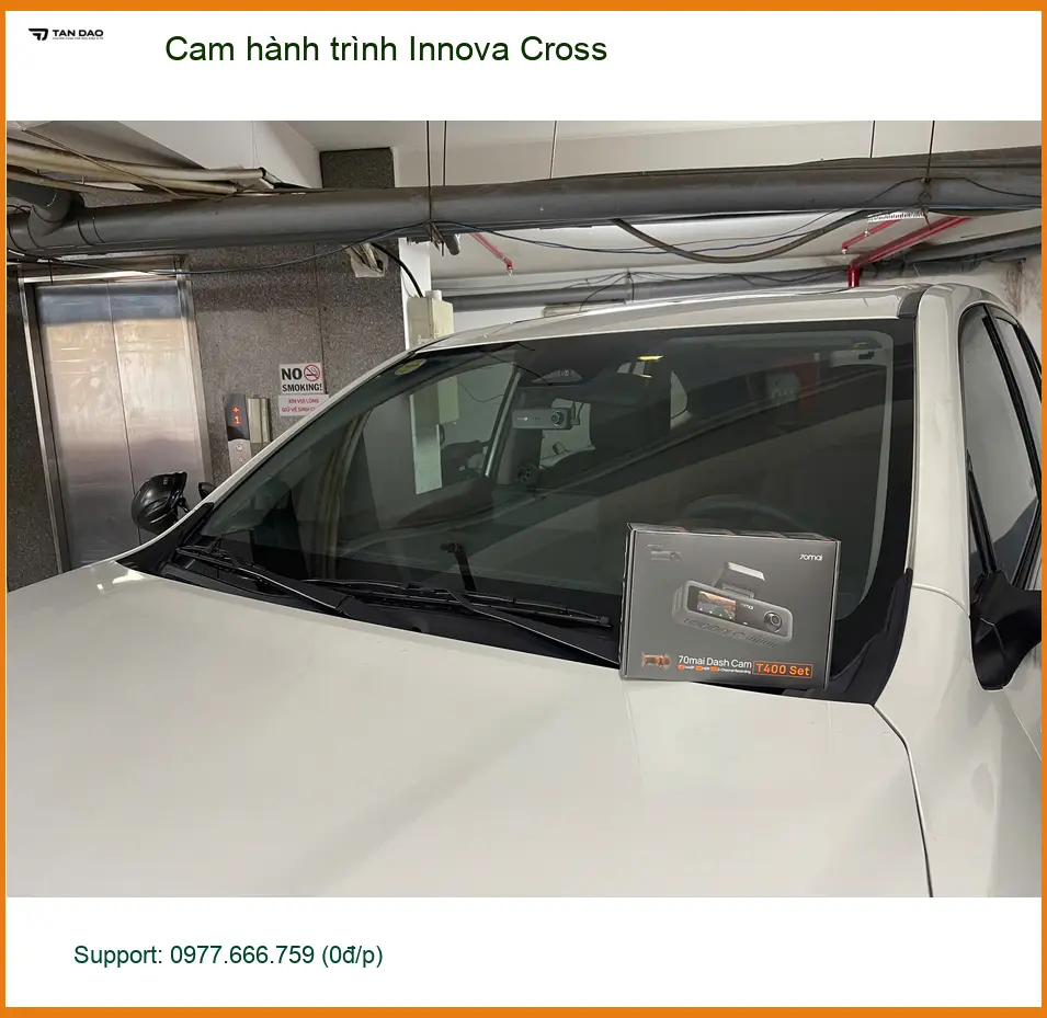 Chị Ngân lắp cam hành trình Innova Cross tại Quận 9 để an tâm khi di chuyển xa