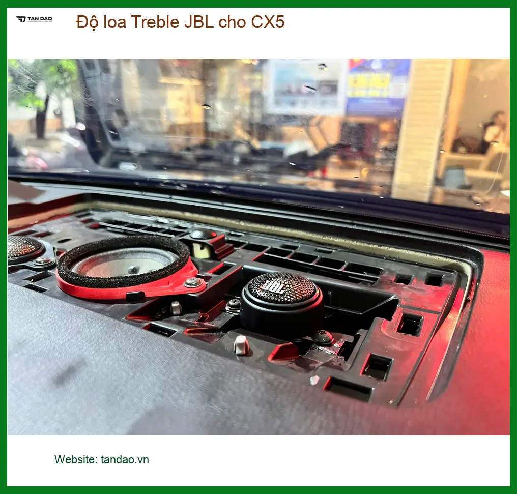 Anh Quang Minh độ loa Treble JBL cho Mazda CX5 tại Thủ Đức để âm thanh sống động hơn ảnh thực tế 4