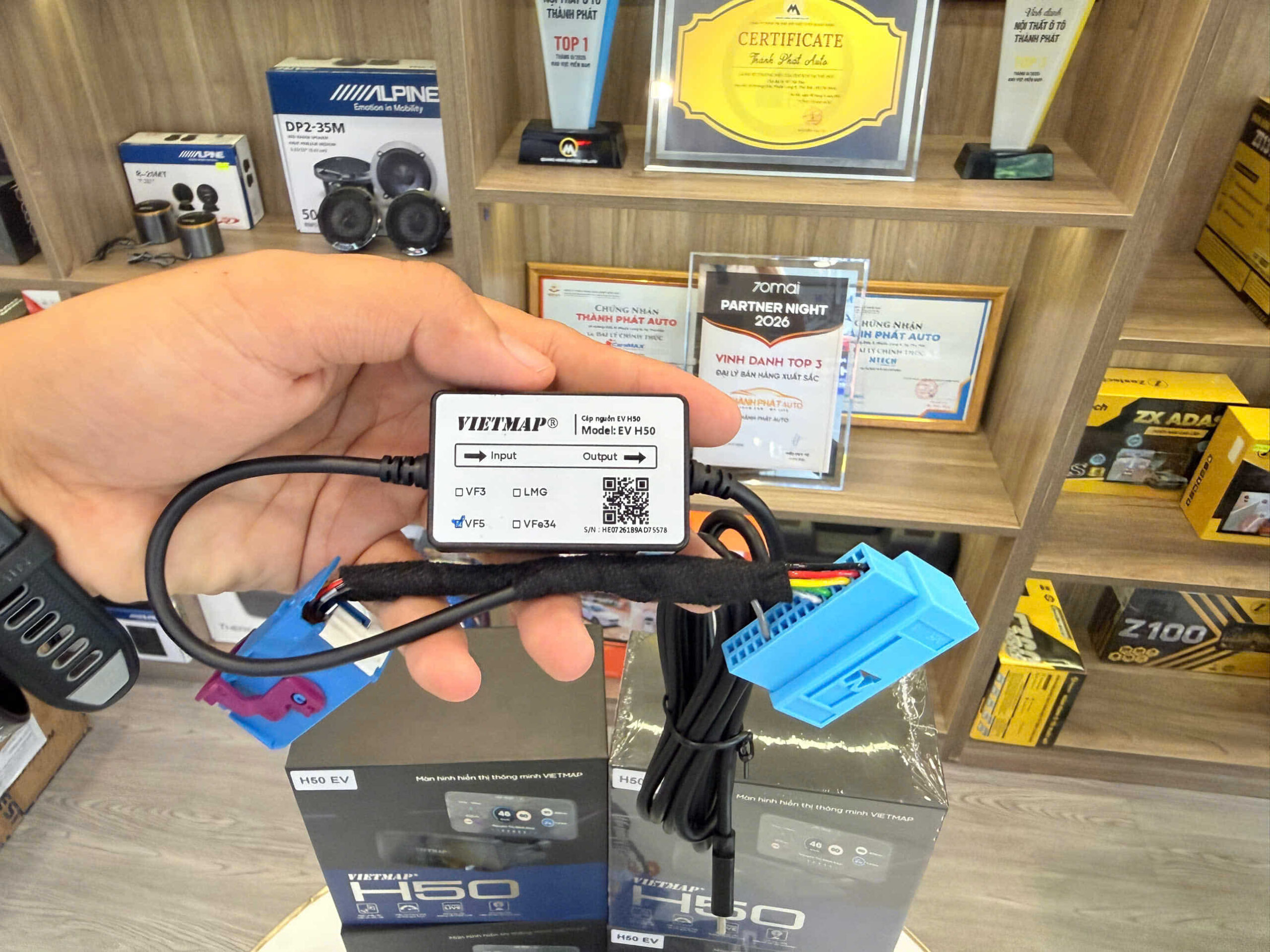 HUD Vietmap H50 cho xe VF5