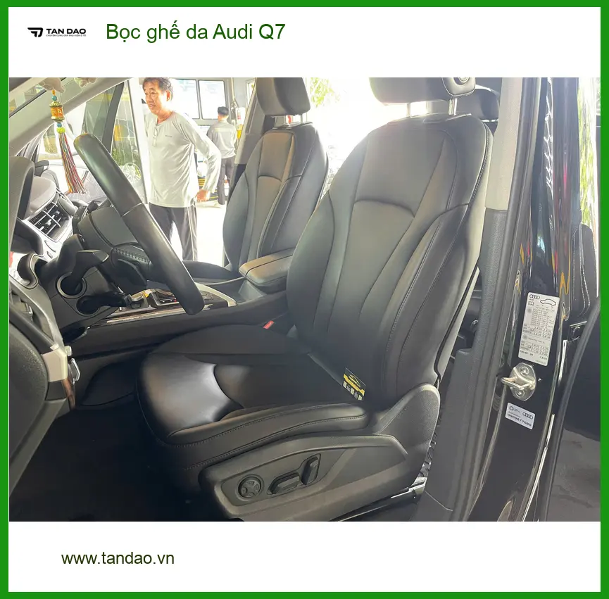 Chị Ánh Tuyết bọc ghế da Audi Q7 tại Quận 9 để nâng tầm không gian nội thất ảnh thực tế 3