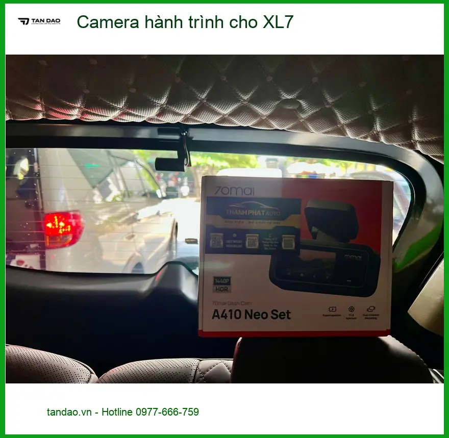 Anh Phú lắp camera hành trình cho Suzuki XL7 tại Thủ Đức để an tâm lái xe