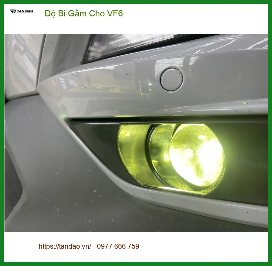 Chị Mai Anh độ bi gầm cho VinFast VF6 tại Quận 9 vì đèn zin không đủ sáng khi trời mưa ảnh thực tế 4