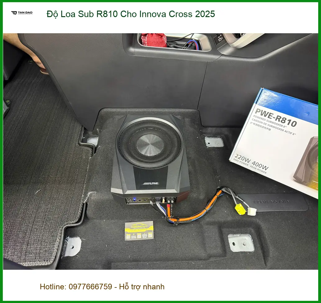 Anh Bách độ loa Sub R810 cho Innova Cross 2025 tại Quận 12 để âm thanh trầm ấm hơn