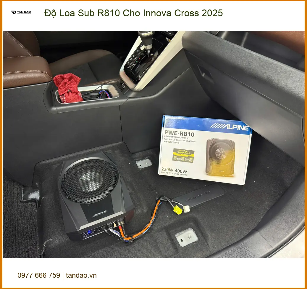 Anh Bách độ loa Sub R810 cho Innova Cross 2025 tại Quận 12 để âm thanh trầm ấm hơn ảnh thực tế 4