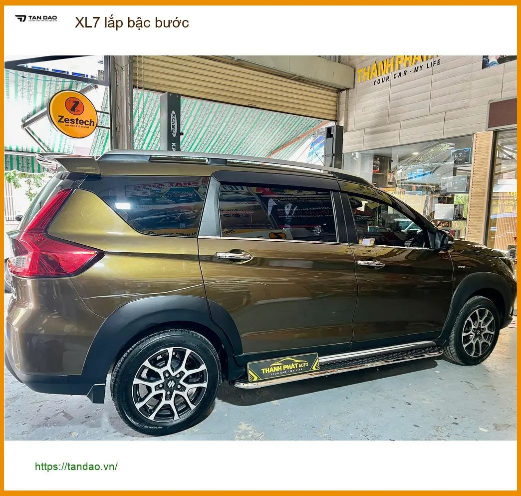 Anh Khải lắp bậc bước cho XL7 tại Quận Thủ Đức để tiện lên xuống xe ảnh thực tế 4