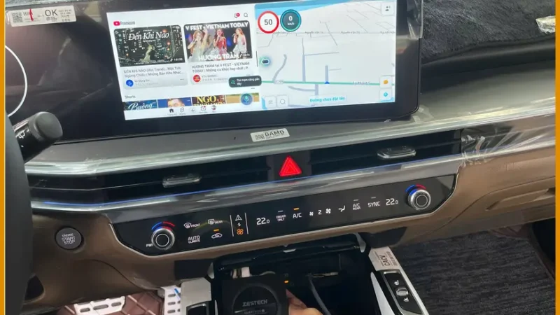 Chị Thảo gắn Android Box cho Sorento 2026 HEV ở Quận 9 để giải trí.