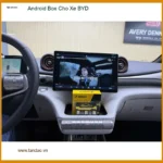 Chị Lan Anh lắp Android Box cho BYD Atto 3 tại Tân Bình xem YouTube, bản đồ