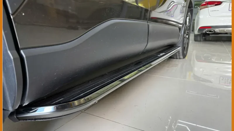 Anh Long lắp bậc bước chân ô tô Kia Sorento tại Gò Vấp cho gia đình