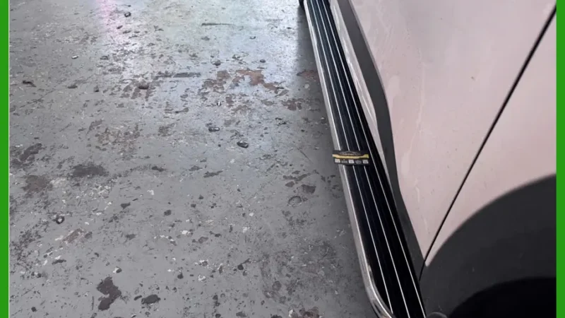 Cô Thư lắp Bậc Bước Ô Tô chính hãng Kia Sorento tại Thủ Đức