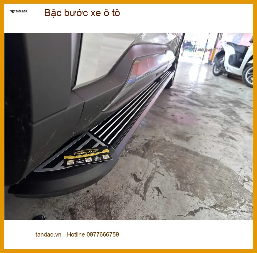 Chị Mai lắp bậc bước xe Ford Everest tại Quận Tân Bình tiện lợi cho cả nhà ảnh thực tế 2