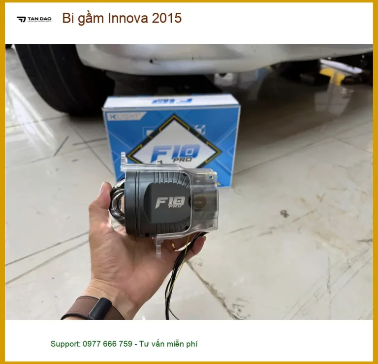 Cô Thùy lắp bi gầm Innova 2015 tại Quận 4 vì đèn zin yếu khi về đêm