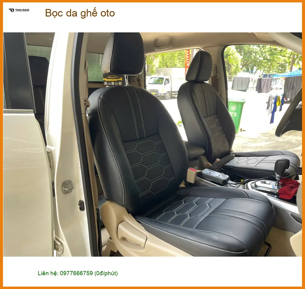 Anh Tấn bọc da ghế oto Hyundai SantaFe tại Quận Phú Nhuận để nội thất xe bền đẹp, sang trọng hơn ảnh thực tế 3
