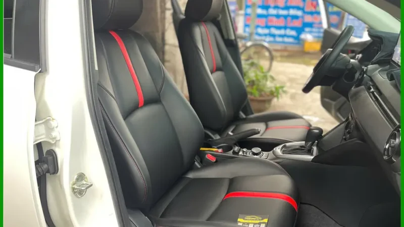 Anh Huy bọc ghế da Hyundai Creta Quận Tân Phú vì ghế cũ đã xuống cấp