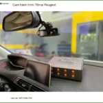 Anh Tấn lắp cam hành trình 70mai cho Peugeot ở Quận 3 an tâm lái xe
