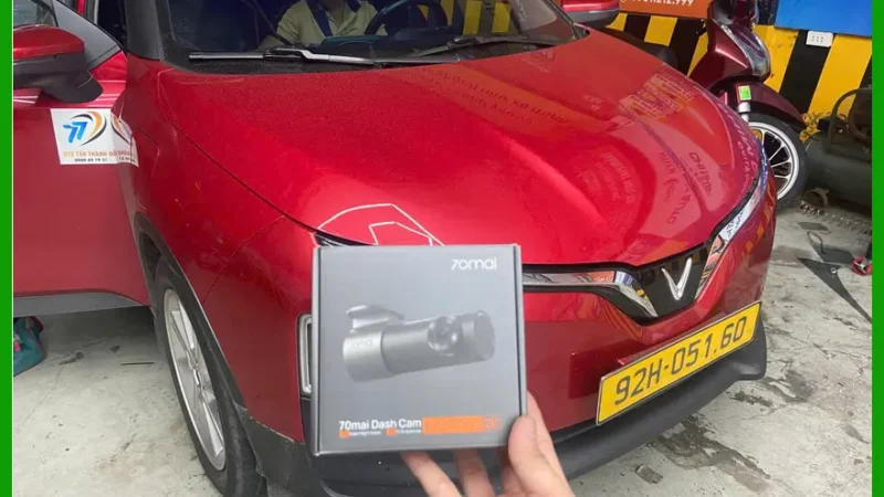 Anh Trọng lắp Camera hành trình xe ô tô cho Honda CRV tại Nhà Bè