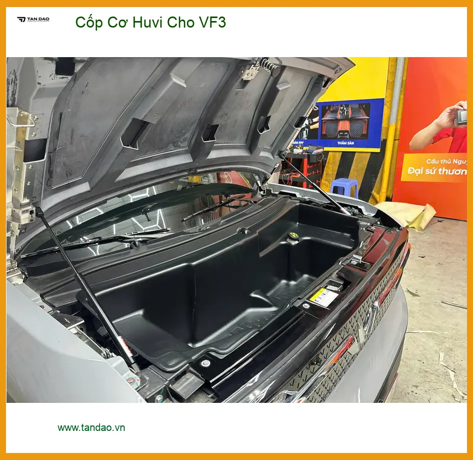 Anh Khang lắp Cốp Cơ Huvi Cho VinFast VF3 tại Quận 12 để vợ tiện đóng mở cốp ảnh thực tế 2