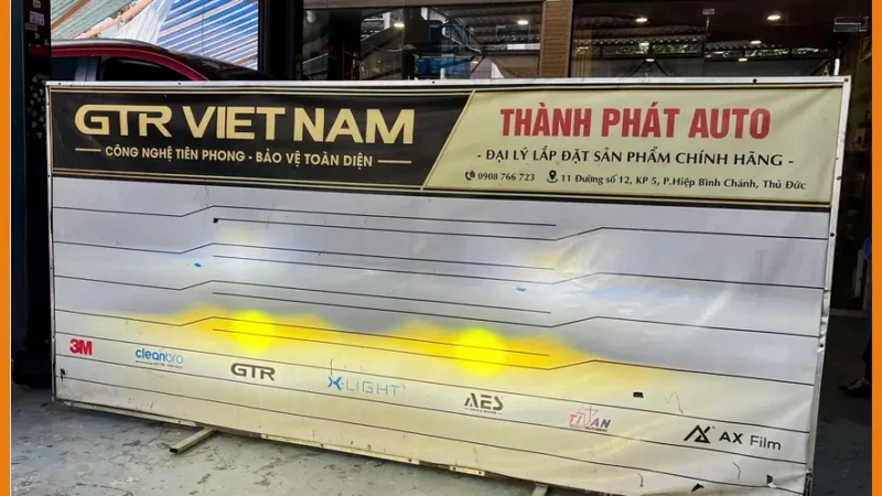 Chú Phi độ đèn ô tô cho Xpander tại Thủ Đức vì đèn zin không đủ sáng khi đi trời tối