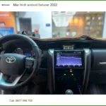 Anh Nam nâng cấp màn hình Android Fortuner 2022 ở Bình Chánh do màn zin kém.