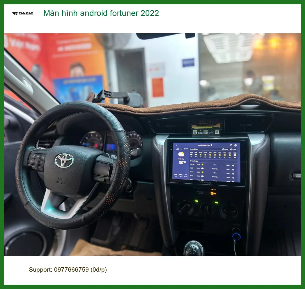 Anh Nam nâng cấp màn hình Android Fortuner 2022 ở Bình Chánh do màn zin kém. ảnh thực tế 4