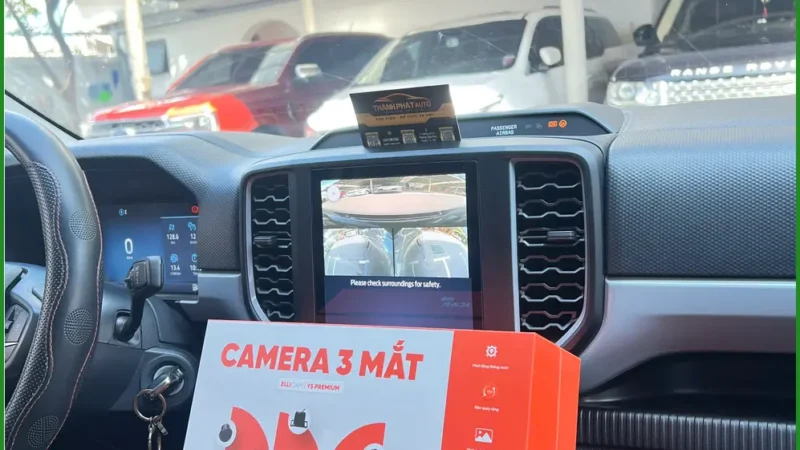 Chú Sáng lắp cam 3 mắt ICAR cho Ranger 2024 tại Quận 9 để lái xe an toàn hơn